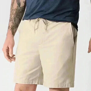 Walker Hayes Men’s Khaki Shorts XL NWT